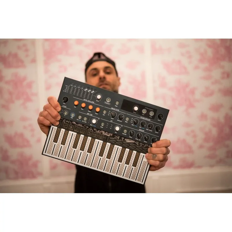 Arturia Arturia MicroFreak hybrydowy syntezator - zdjecie 7