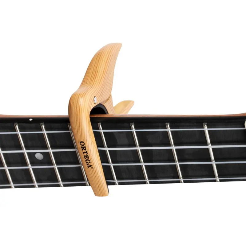 Ortega Ortega OCAPOUKE-MAD Maple Design Kapodaster do ukulele/banjo/mandoliny - zdjecie 2