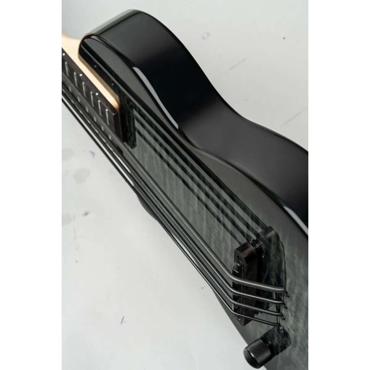 Ortega Ortega  NEO-BS-TGB-L Grey Sunburst Ukulele Basowe Leworęczne - zdjecie 8