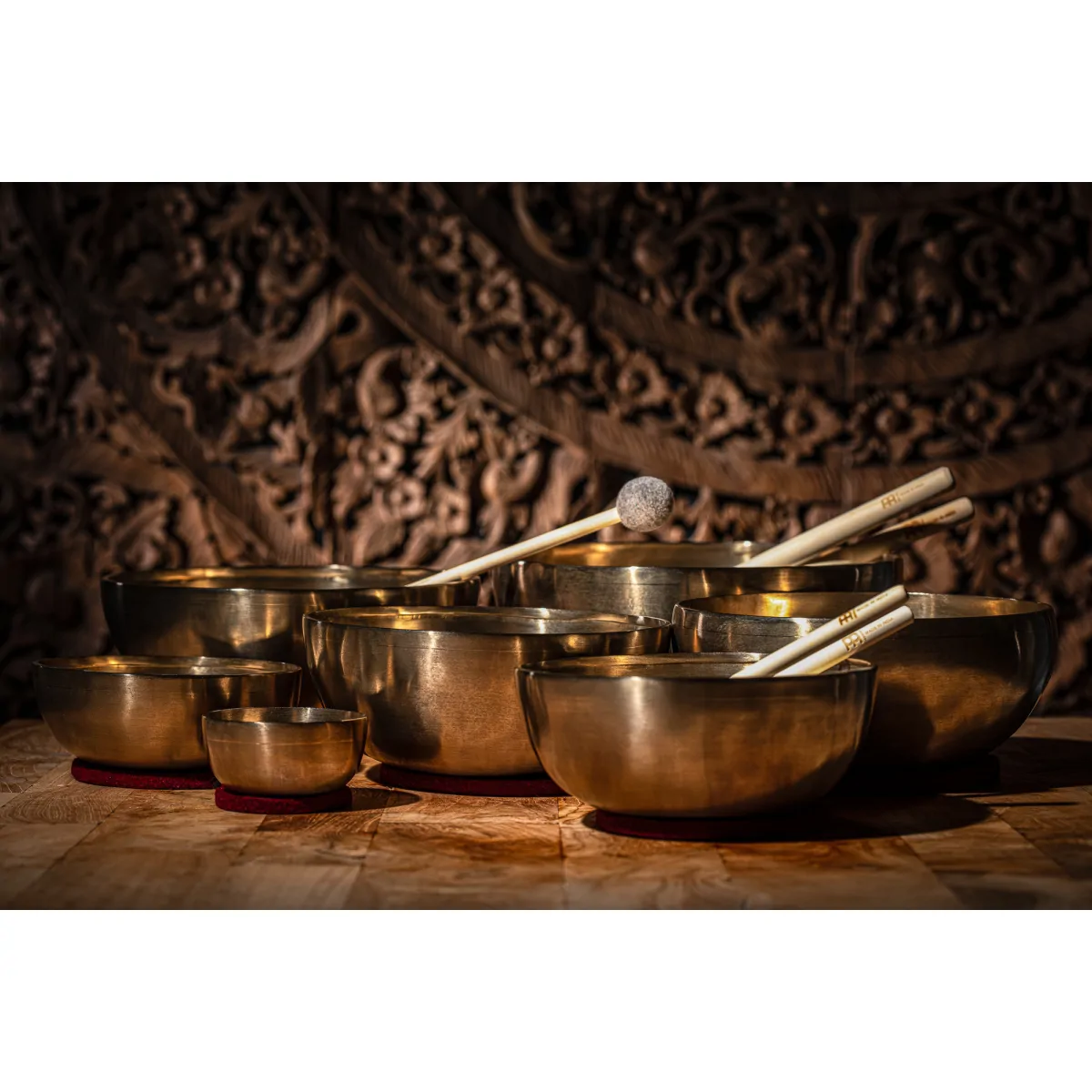 Meinl Sonic Energy MEINL Sonic Energy SB-SET-CHA Singing Bowl Chakra Set 12 pcs - 250/700/1000/1400/1500/1800/2200g + Mallets - zdjecie 2