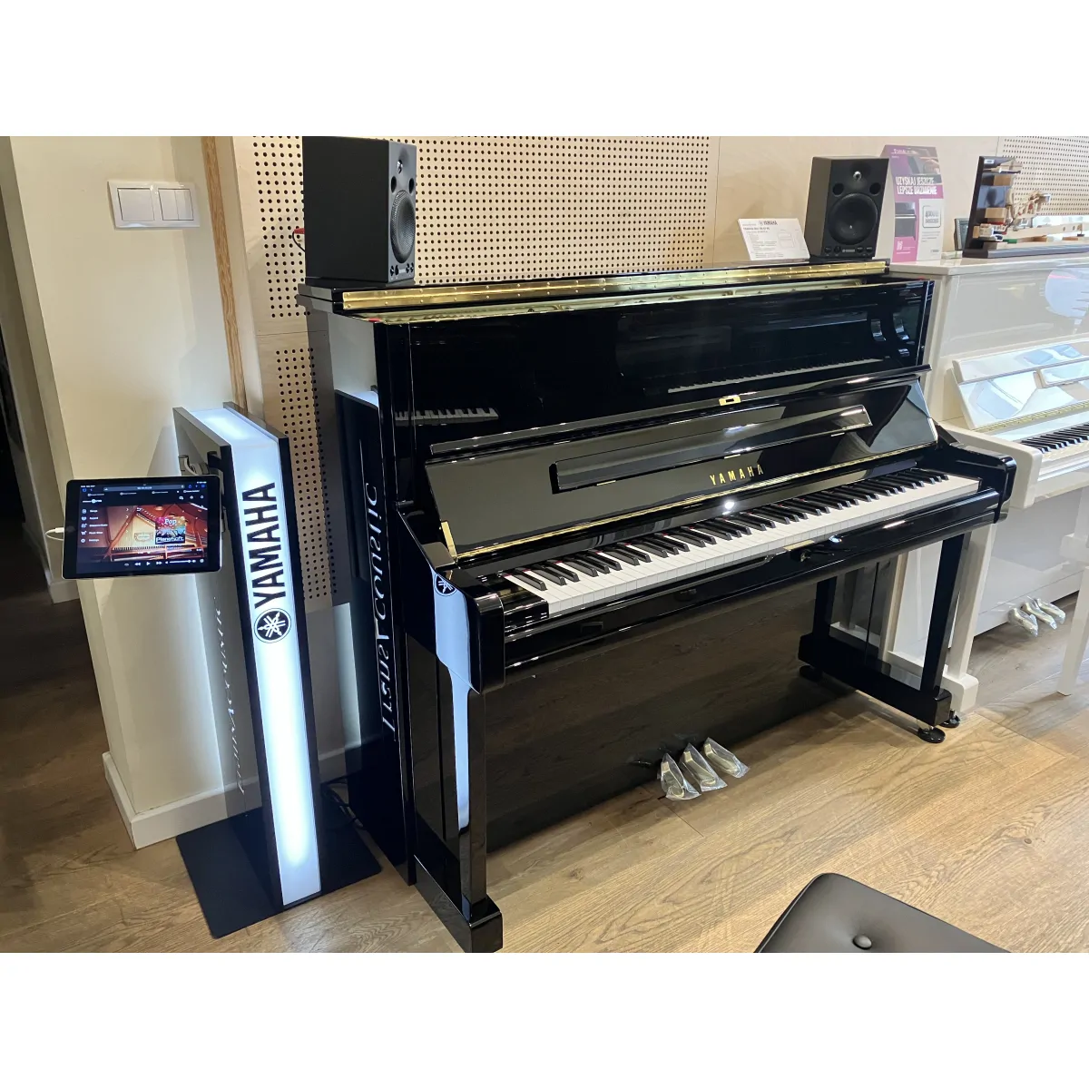 YAMAHA Yamaha DU1 EN PE pianino z systemem Disklavier - zdjecie 12