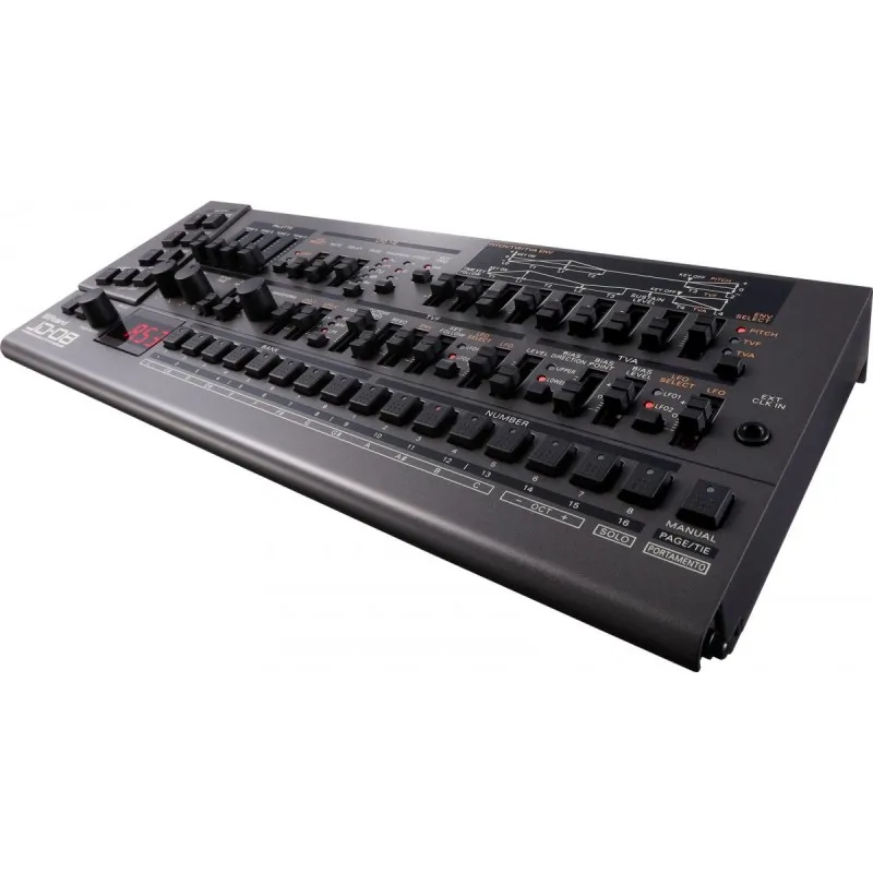  Roland JD-08 Syntezator - zdjecie 3