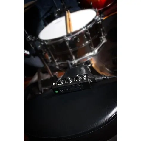 XVive XVive Portable 3-channel Personal Mixer Headphone Amplifier System mikser osobisty ze wzmacniaczem słuchawkowym - zdjecie 15