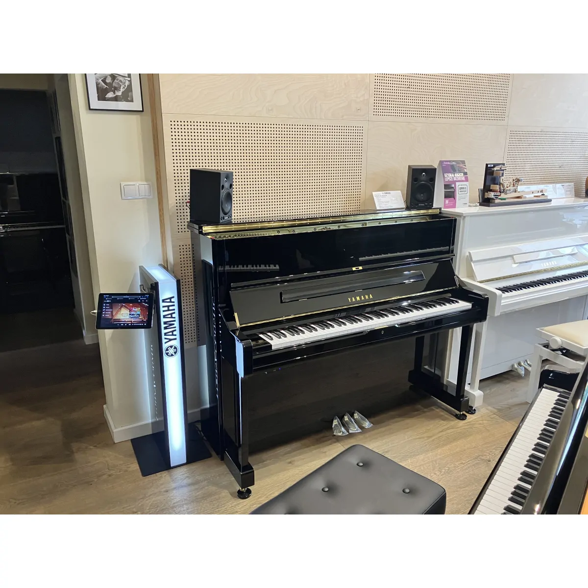 YAMAHA Yamaha DU1 EN PE pianino z systemem Disklavier - zdjecie 11