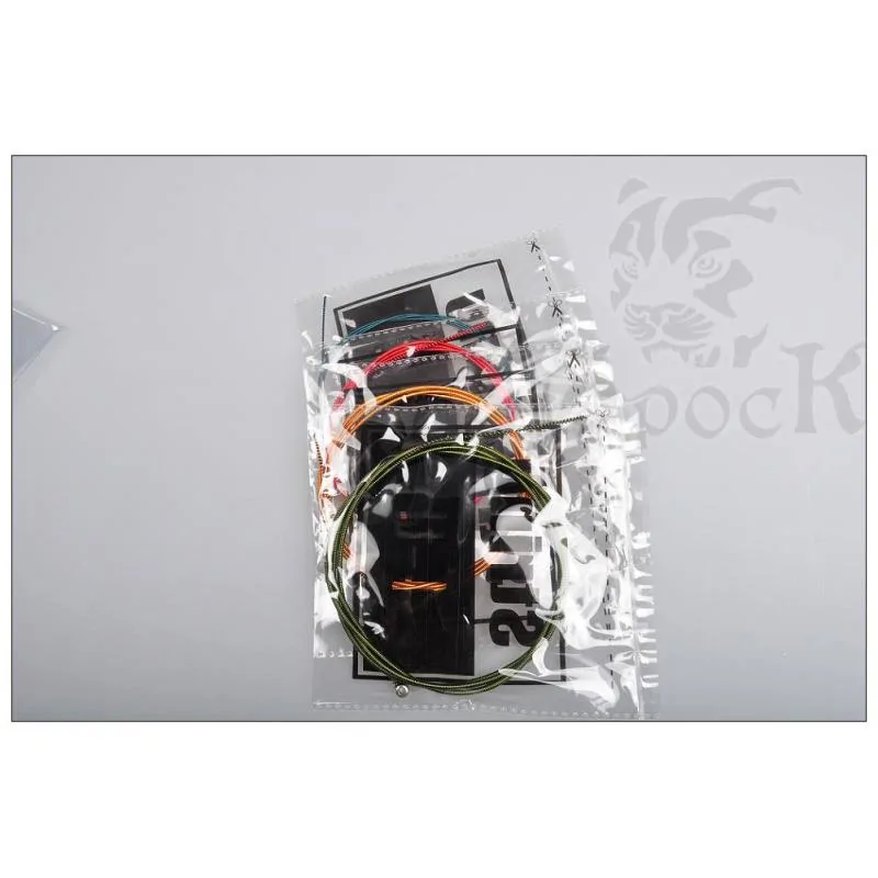Roxtone SPOCK SB168 (40-95) Kolorowe struny do basu - zdjecie 4