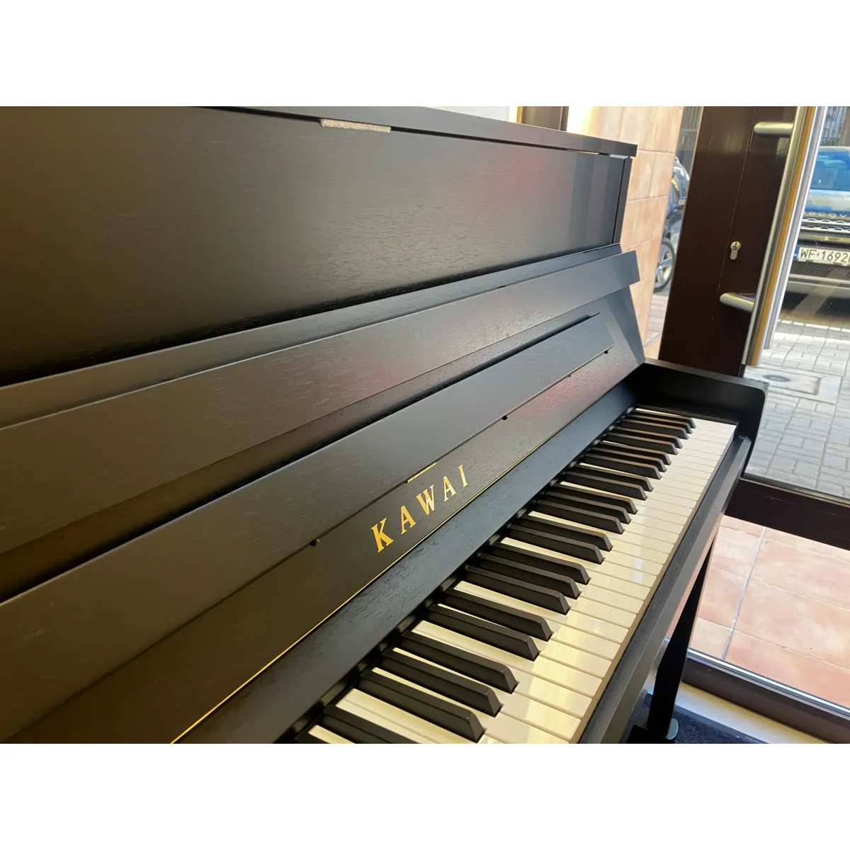 KAWAI KAWAI E200 ATX3L pianino akustyczne z systemem cichej gry - zdjecie 3